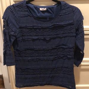 Navy blue 3/4 sleeve shirt size small